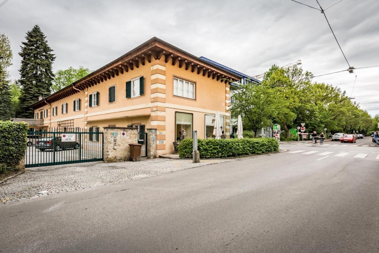 White Flat By Grazrentals With Cool Location & Free Parking Exteriör bild