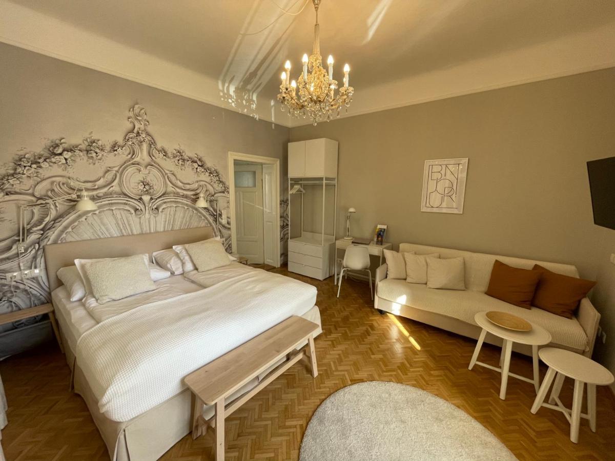 White Flat By Grazrentals With Cool Location & Free Parking Exteriör bild