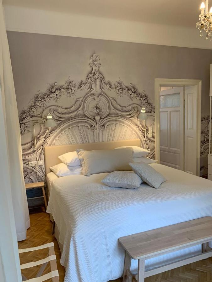 White Flat By Grazrentals With Cool Location & Free Parking Exteriör bild